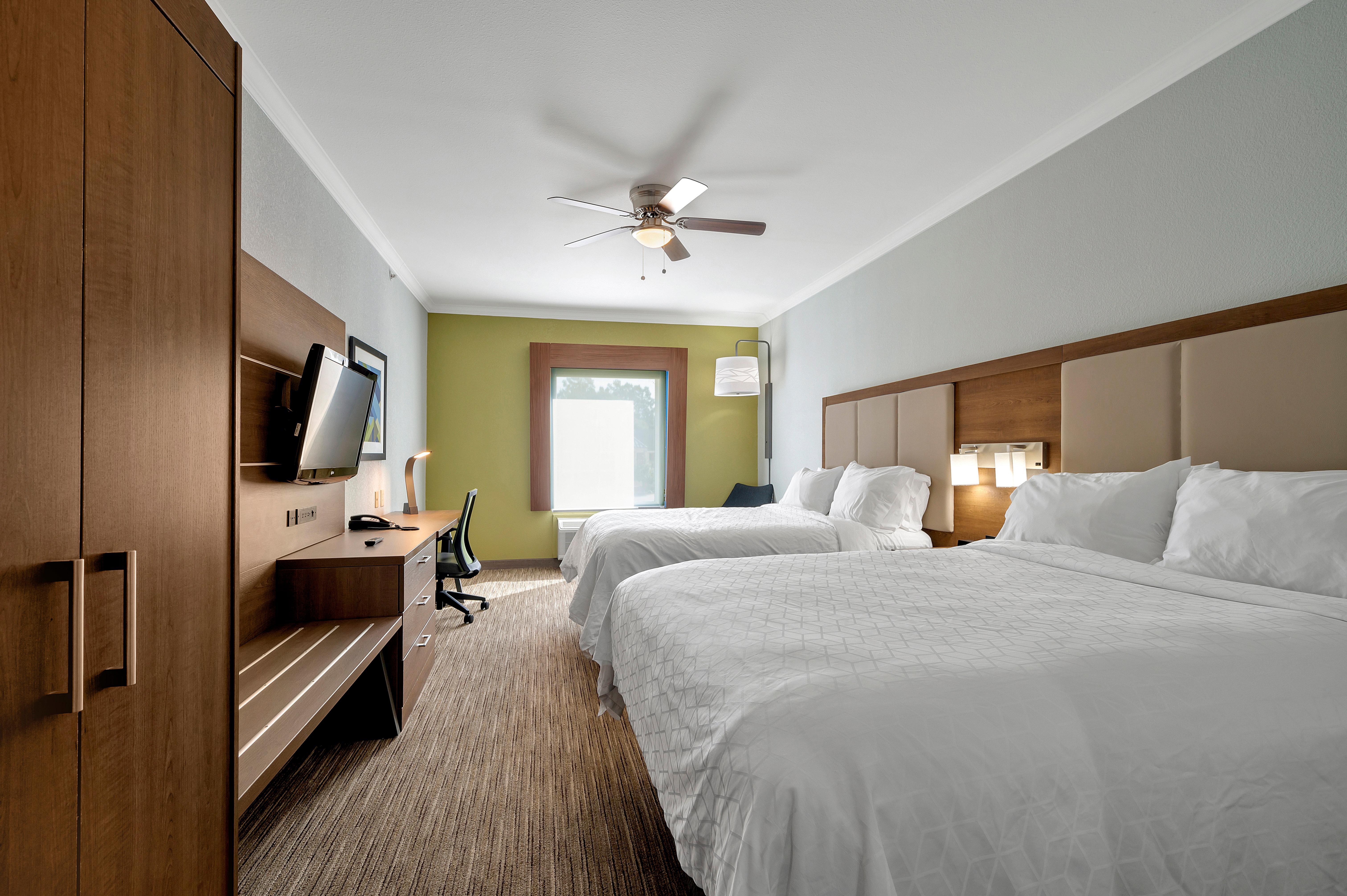 Express & South By Ihg Hotel