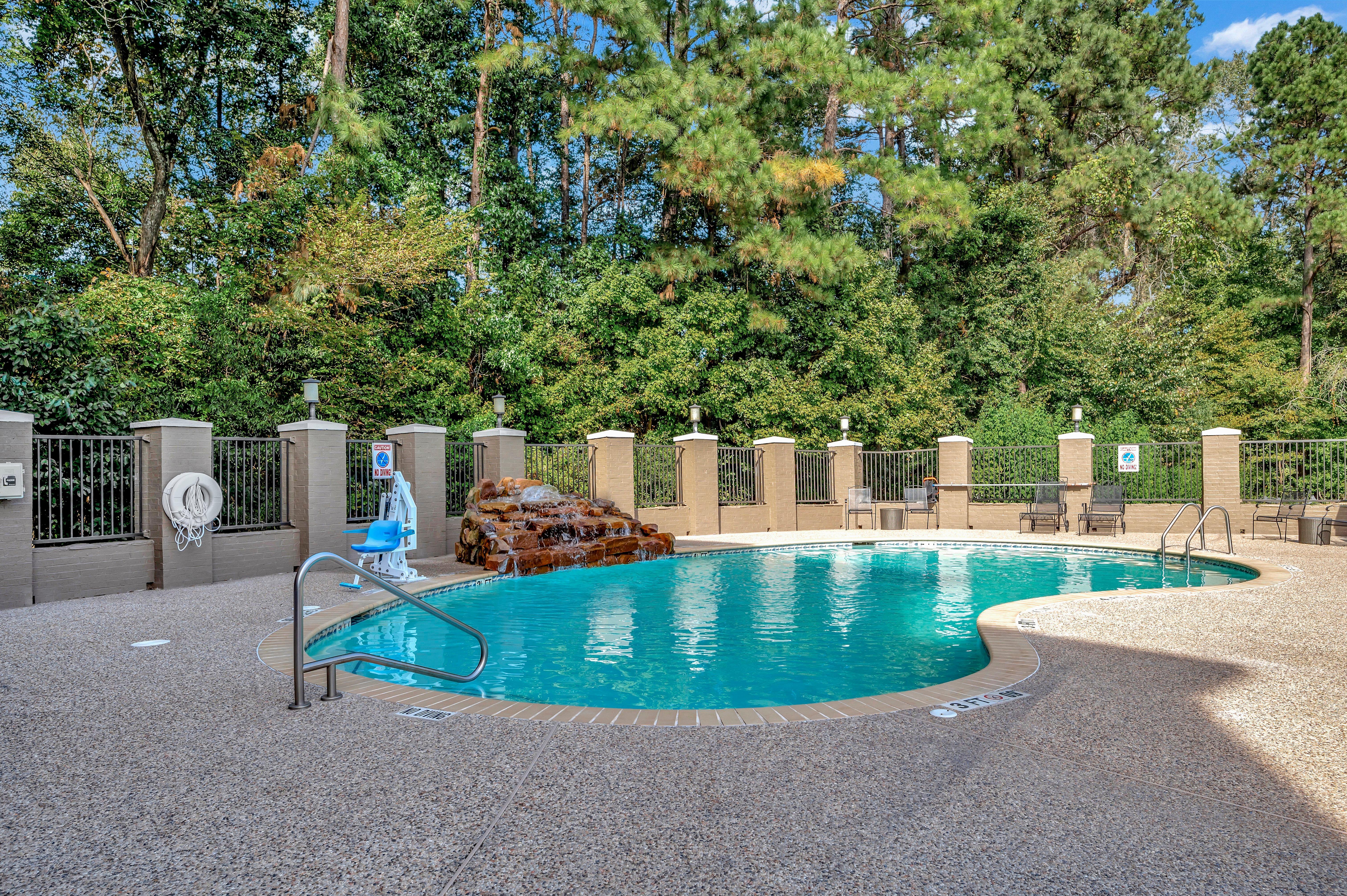 Express & South By Ihg 3* Lufkin