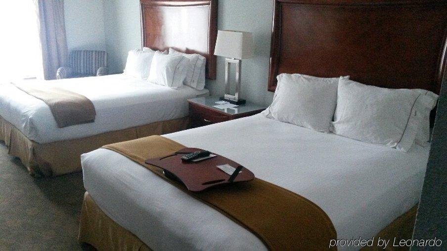 Express & South By Ihg 3* Lufkin
